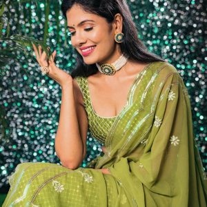 Suruchi Adarkar Latest Fashion, Looks & Outfits : Traditional Outfit & Looks 