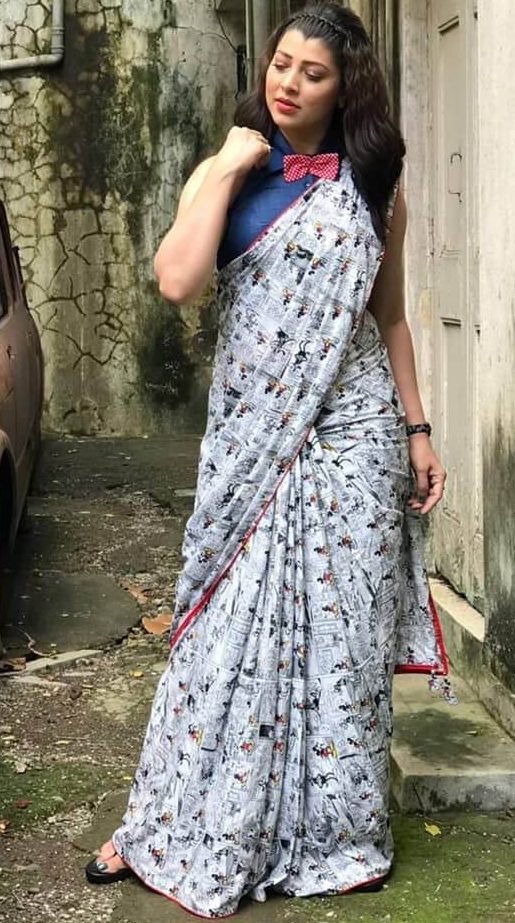 Tejaswini Pandit Setting Bar High In Printed Grey Saree Paired With Blue Blouse & Pink Bow