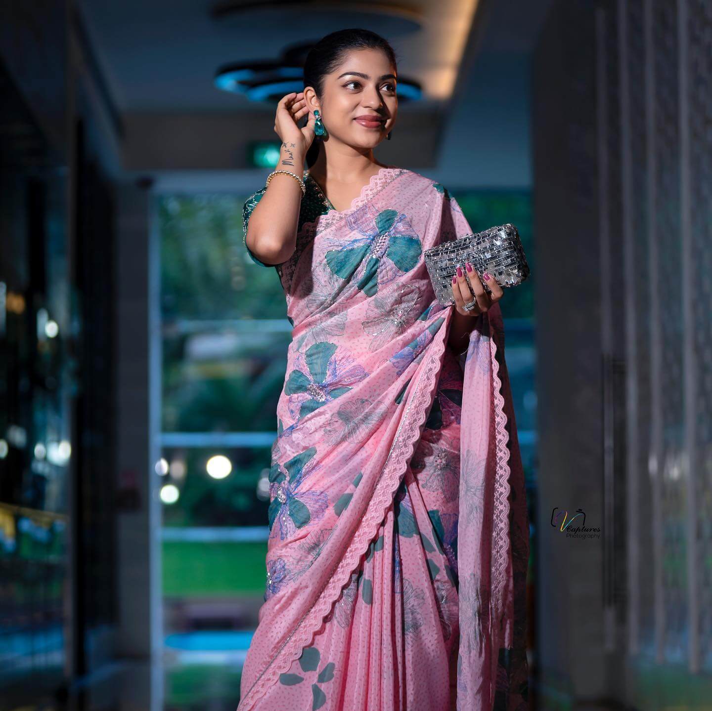 Varsha Bollamma In Pink & Blue Floral Print Saree Paired With Blue Blouse