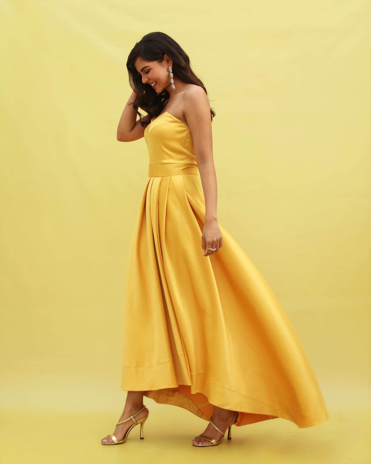 Kalyani Priyadarshan Sexy & Chic Outfits Look In Yellow Off-Shoulder Cocktail Gown