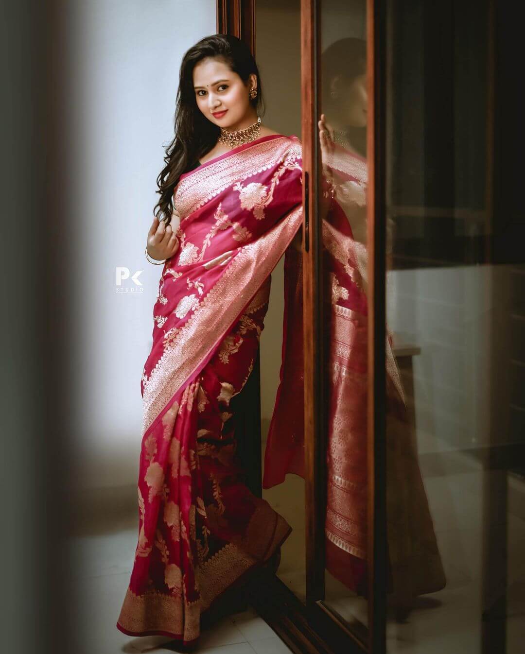 Amulya Look Beautiful In Pink Silk Saree