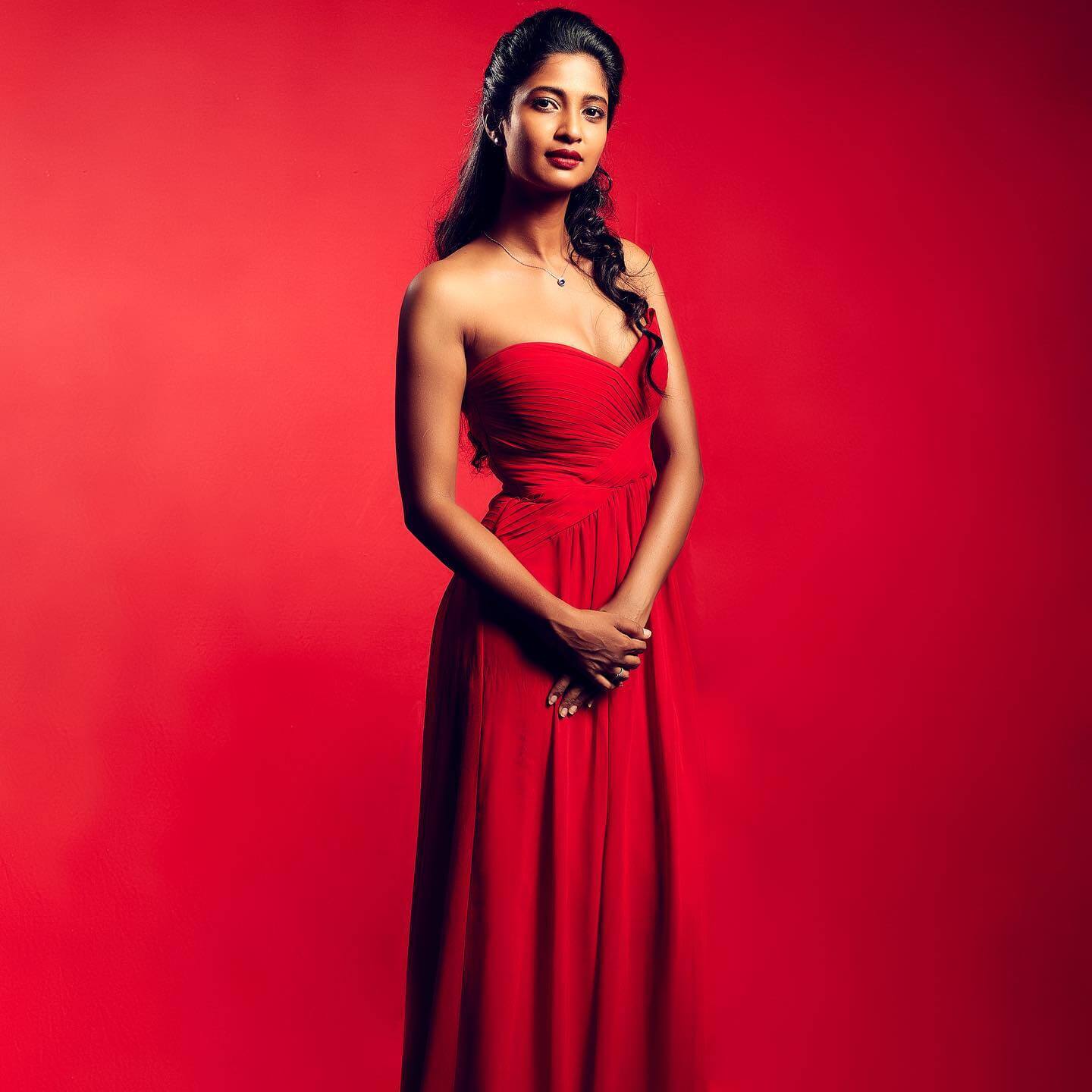 Anbirkiniyal Fame  Keerthi Pandian In Cherry Red Off Shoulder Long Dress Perfect Outfit For Date Night