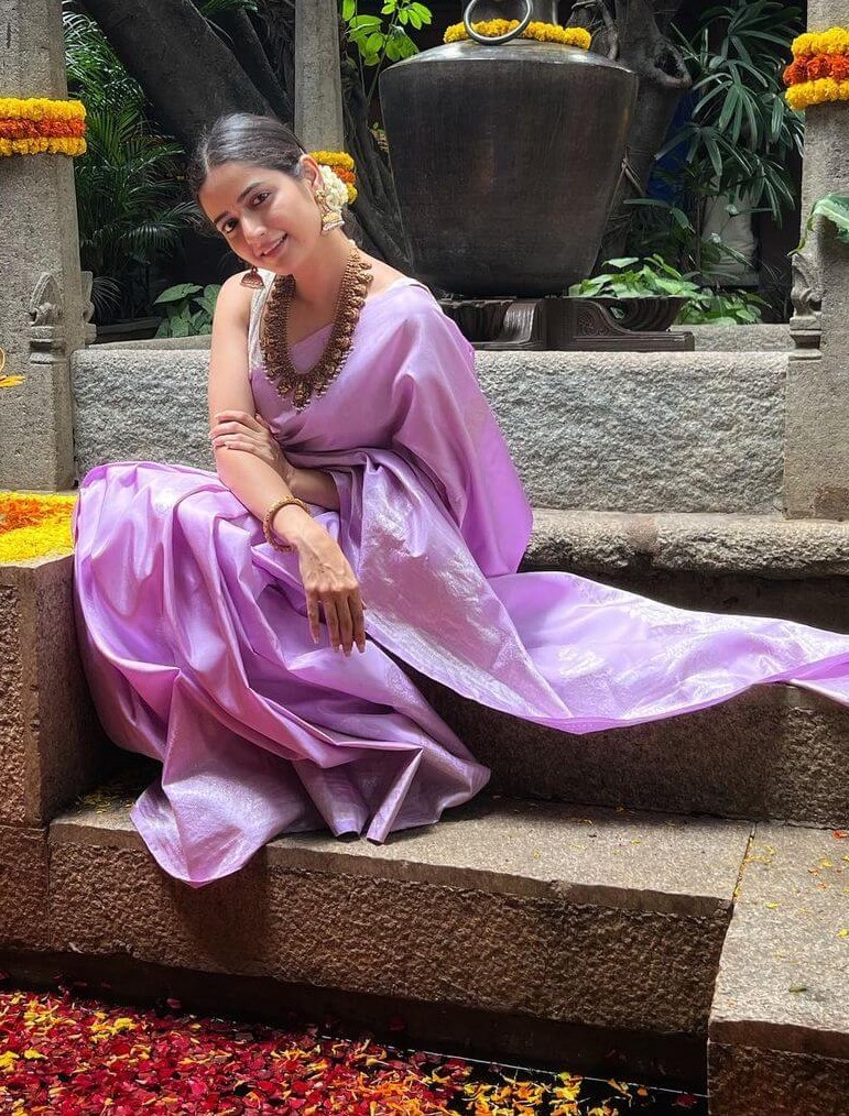 Ashika Ranganath In Light Purple Solid Silk Saree Paired With White Blouse & Temple Design Necklace