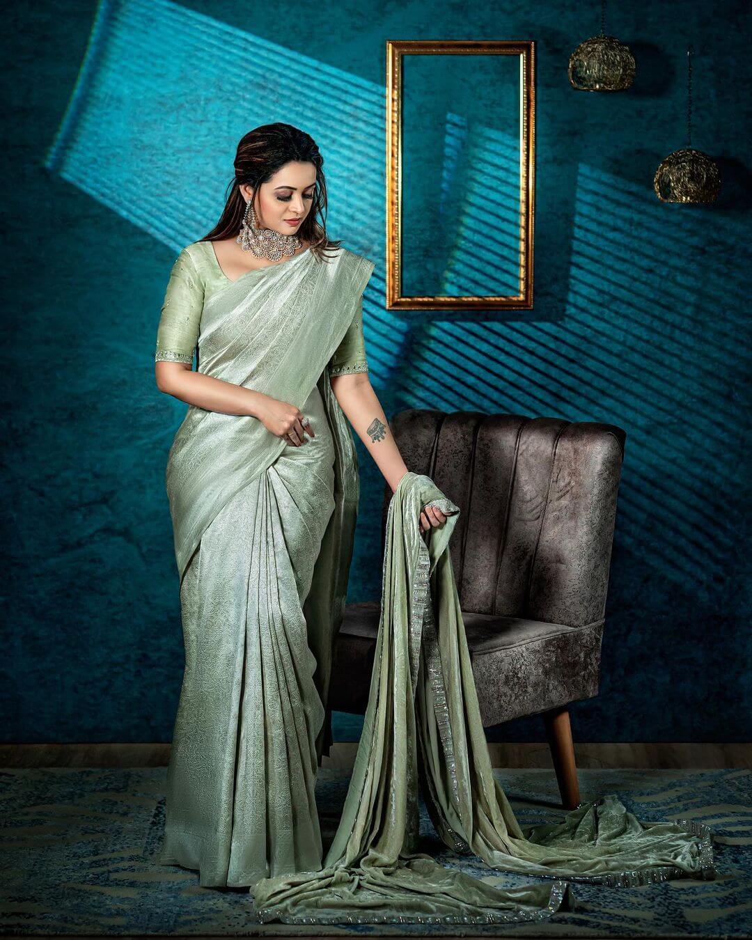 Bhavana Menon Divine Look In Light Green Silk Saree Paired With Diamond Jewellery