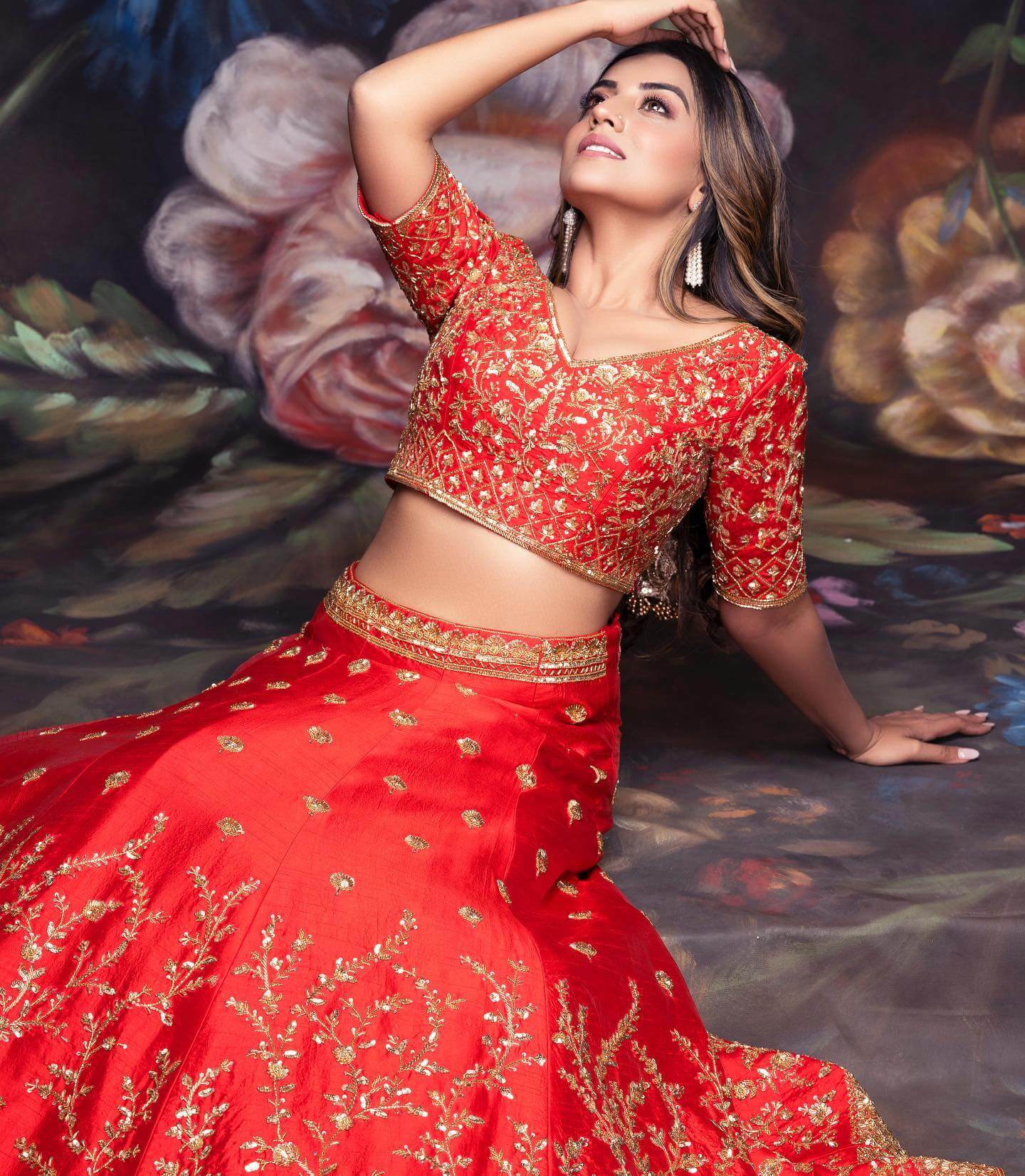 Bhojpuri Queen Akshara Singh Mesmerizing Look In Red Embroidered Lehenga With V-Neckline Blouse