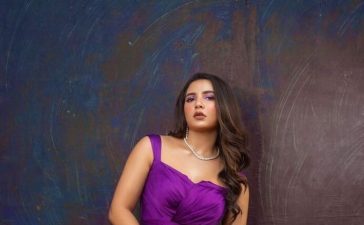 Bong Beauty Subhashree Ganguly Alluring Us In Voilet Drapped Dress With Slit Cut