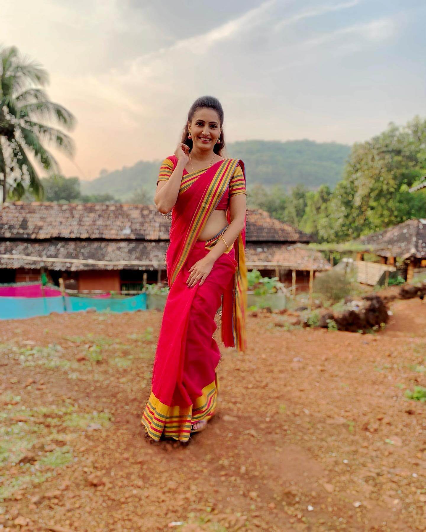 Namrata Gaikwad In Red & Yellow Cotton Blend Saree