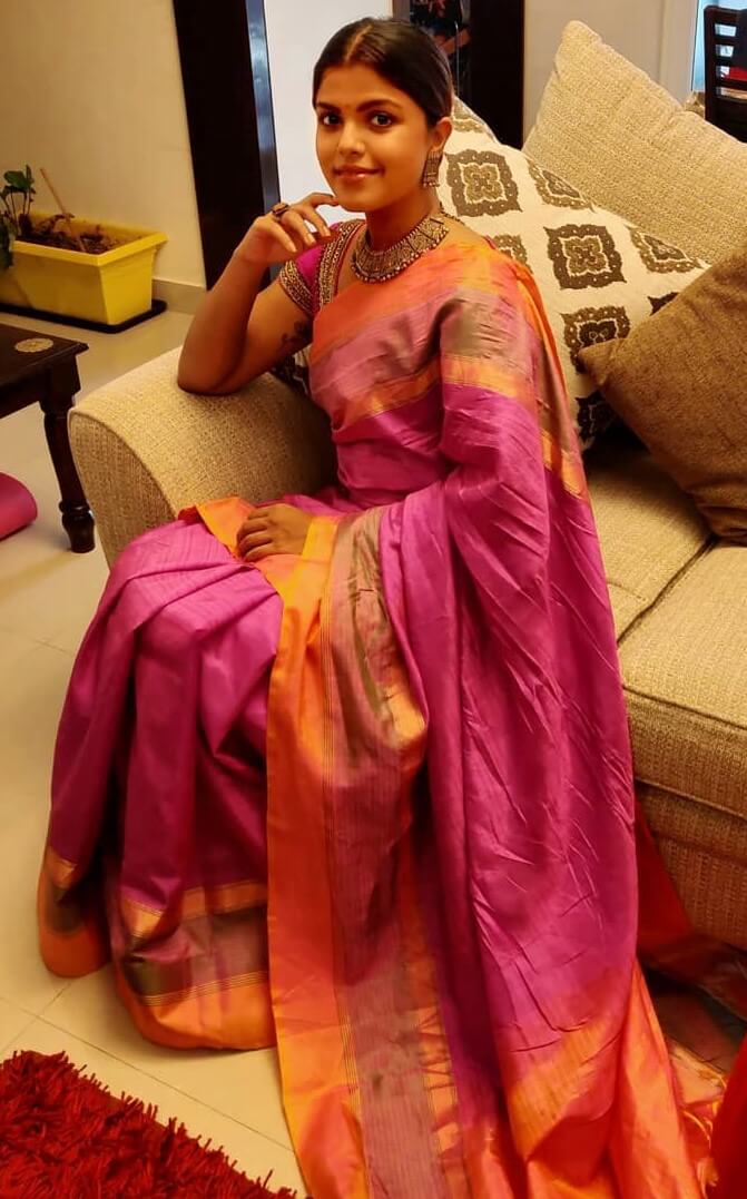 Pooja Devariya Festive Ready Look In Pink Rose Silk Saree With Embroidered Blouse