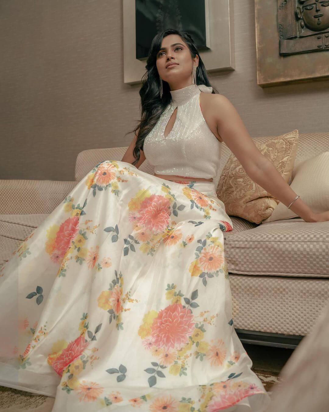 Ramya Pandian  Flattering Look In Floral Print Skirt With White High Neck Top