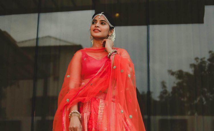 Sanchita Shetty Looking Beautiful In Red Banarasi Silk Lehenga