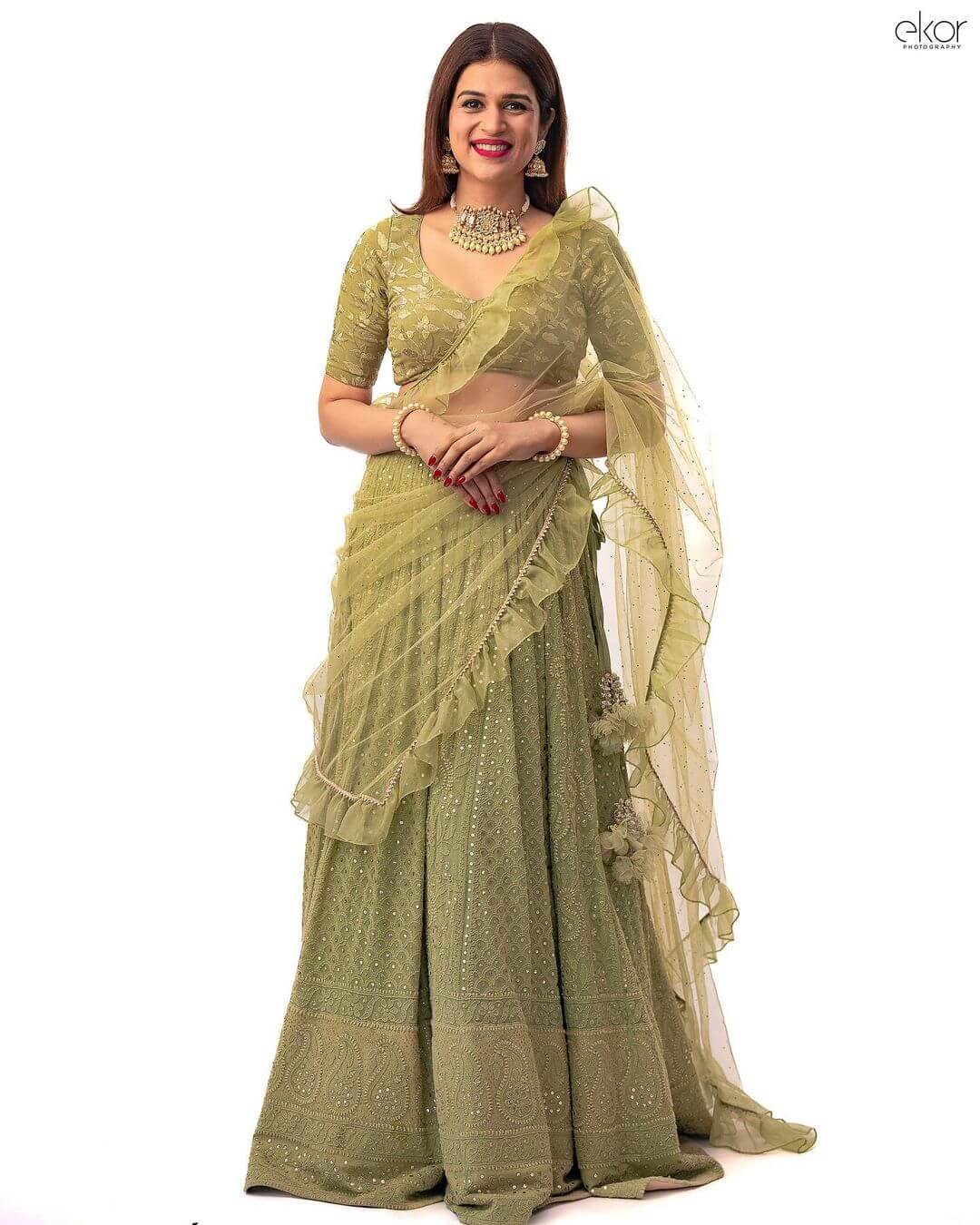 Shraddha Das Ravishing Look In Green Embroidered Lehenga Set With Ruffled Net Dupatta