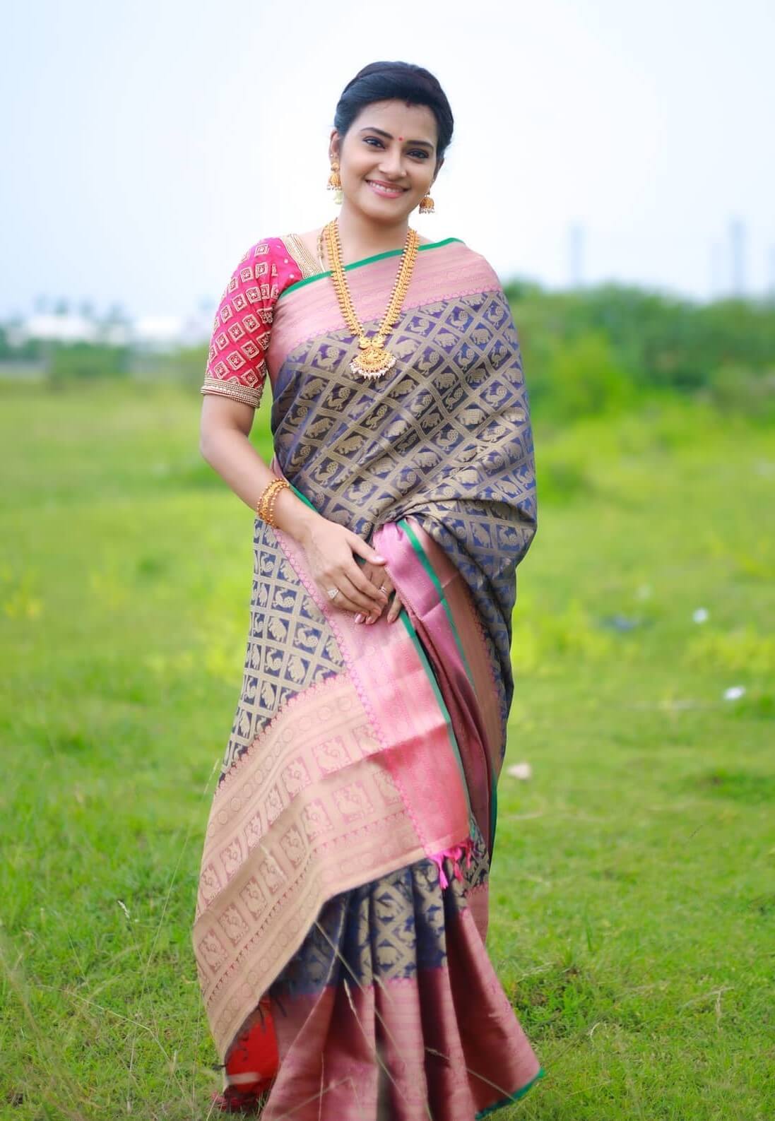 Shruthi Raj In Deep Blue & Pink Famous Mysore Silk Saree With Embroidered Pink Blouse