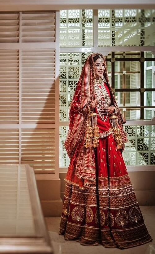 Simrat's Enchanting Wedding Look - Inspired by Deepika Padukone's Outfit