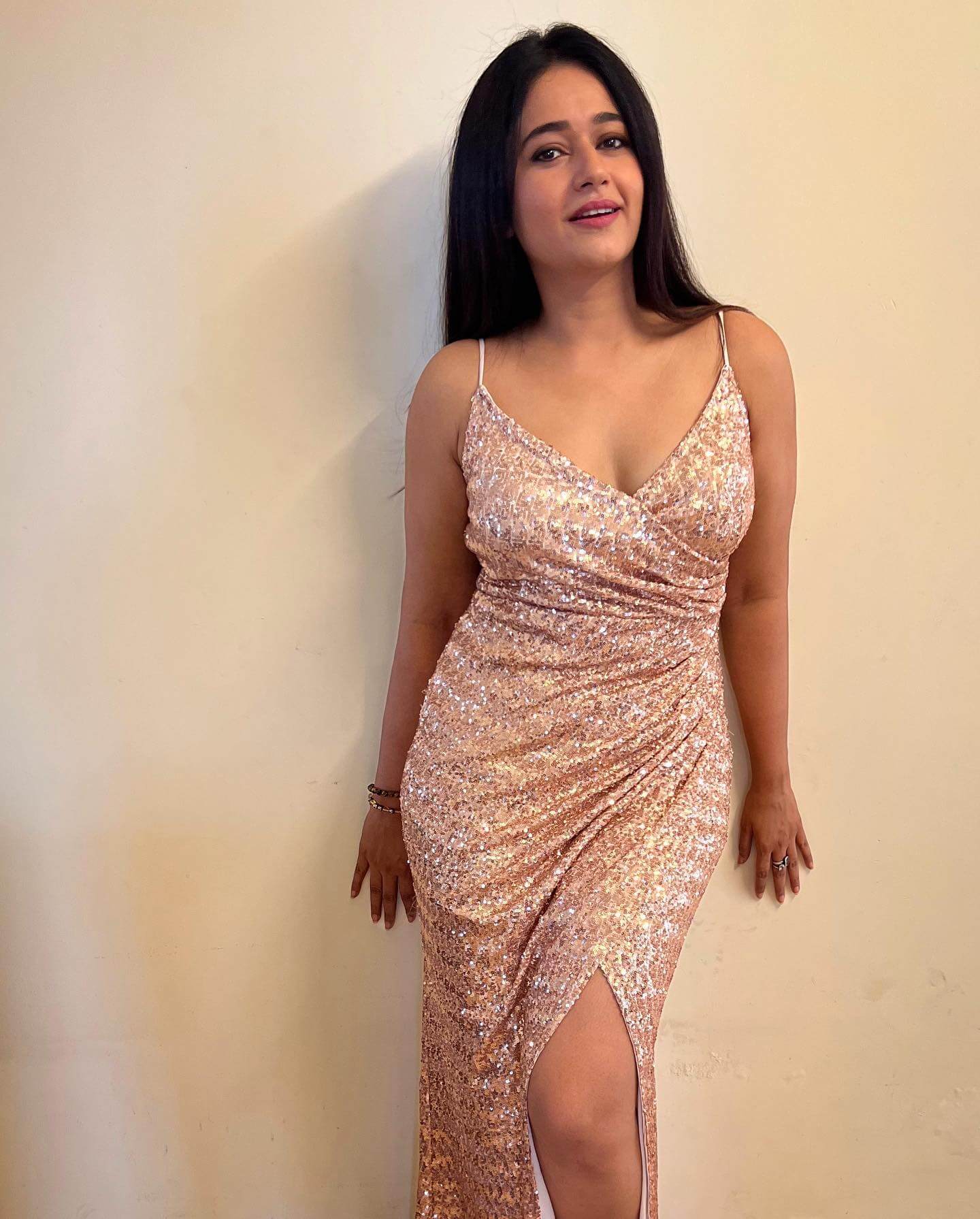 South Actress Poonam Bajwa In Sequined Glittery V-Neck Ruched High Slit Dress