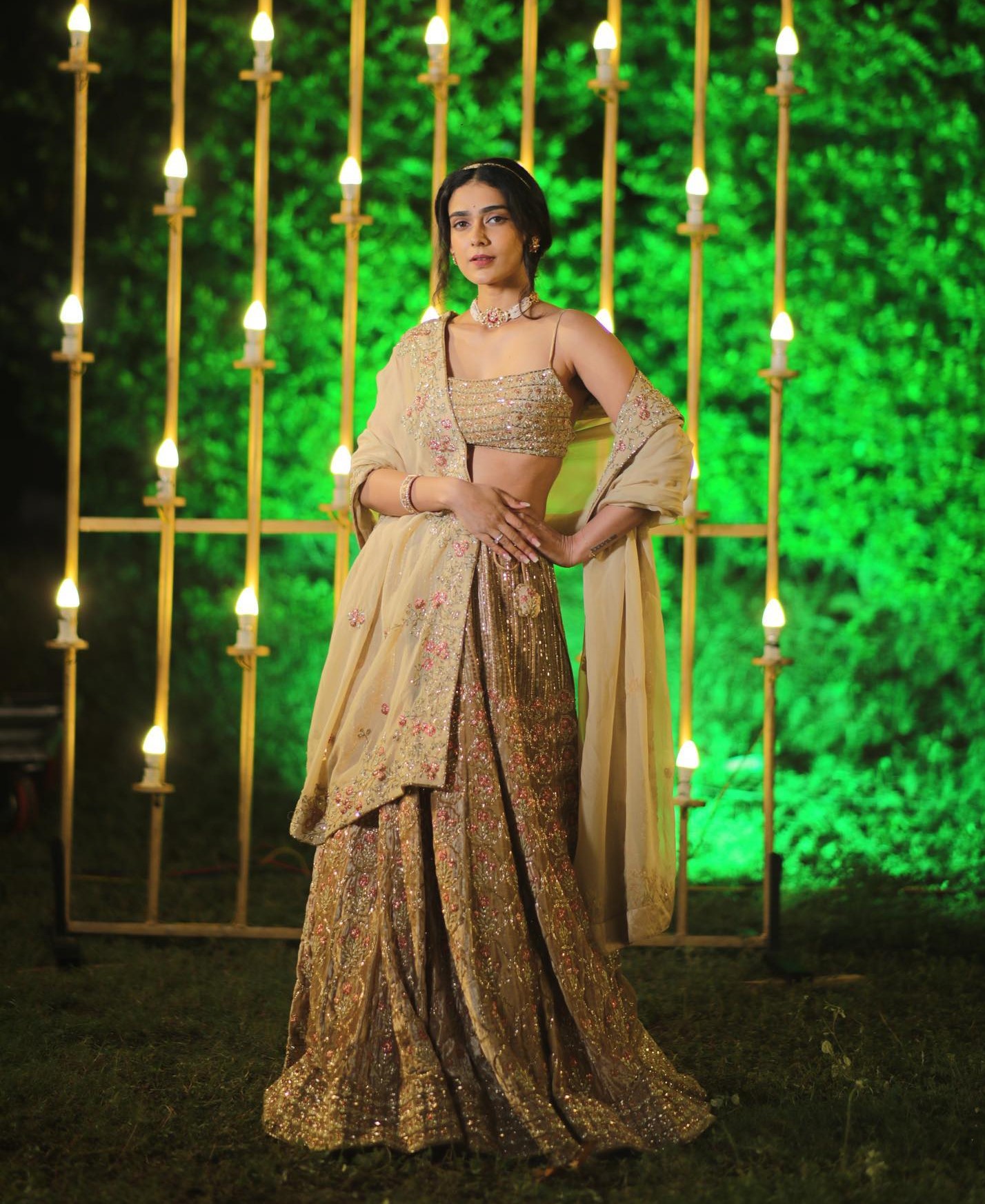 Aakanksha Singh In Golden Embellishing Lehenga Set Perfect For Wedding Season