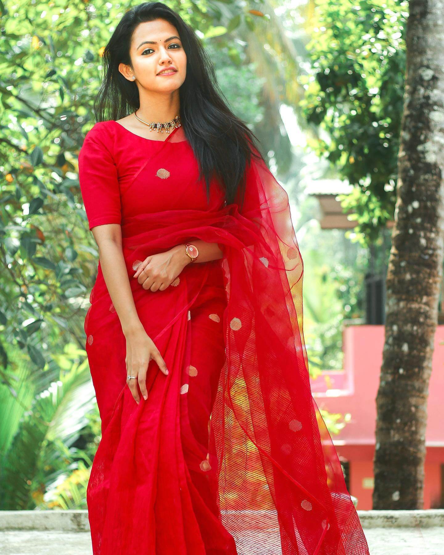Aparna Das In Red & Golden Polka Dot Saree Look Pretty & Vibrant - Festive Outfits & Looks