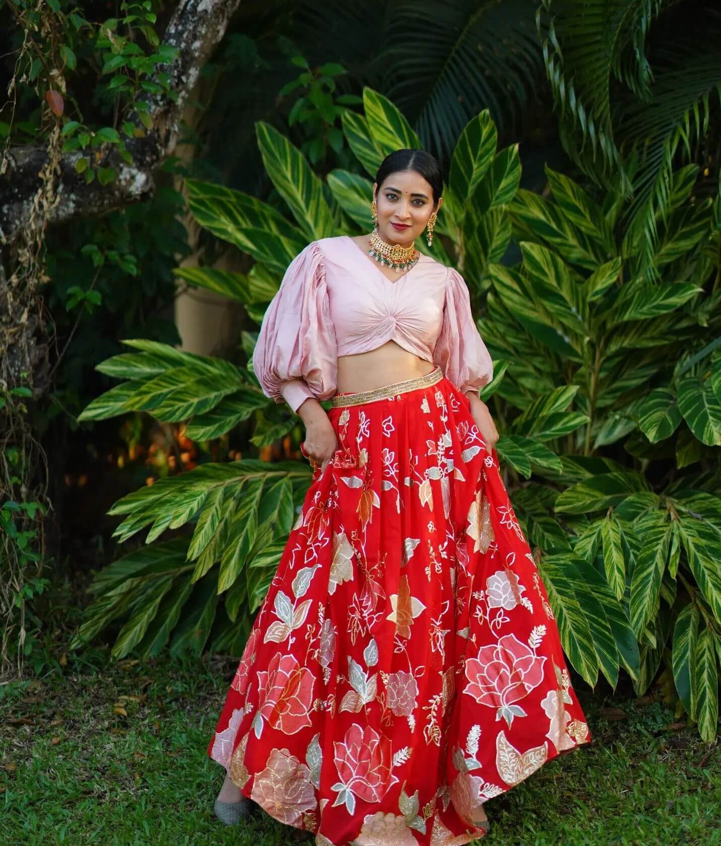 Bhanu Sri Mehra  In Red Floral Lehenga With Pink Puffed Sleeves Blouse