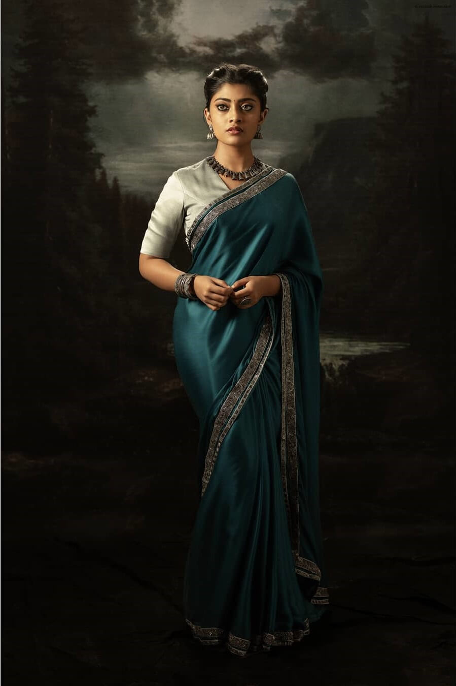 Gorgeous Ammu Abhirami Vintage Look In  Teel Blue Saree With Silver Blouse Radiant Looks & Outfits