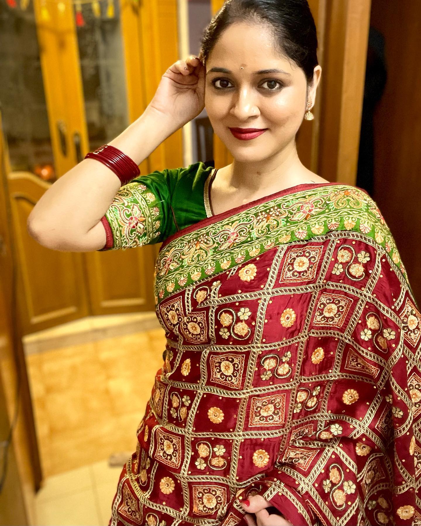 Gorgeous Parvathi Nirban In Red & Green Embroidered Saree Gives Us Festive Vibes Stylish Outfits & Looks