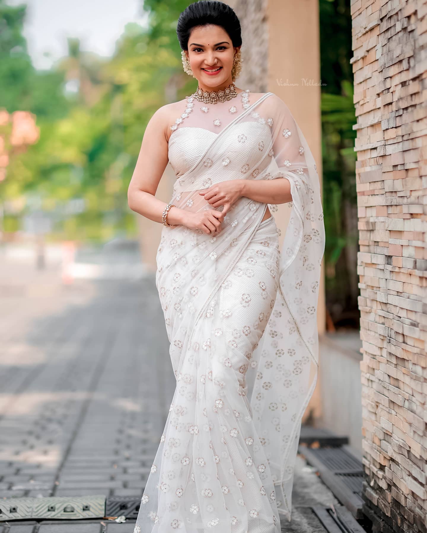 Honey Rose In White Floral Print Net Saree Paired With Designer Blouse