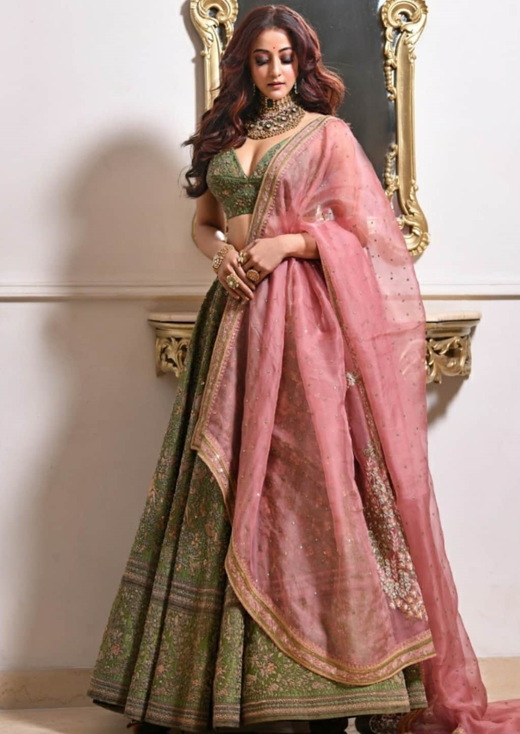 Parineeta Fame Raima Sen In Olive Green Embroidered Lehenga With Pink Dupatta - Stunning Outfits & Looks :Bollywood Fashion