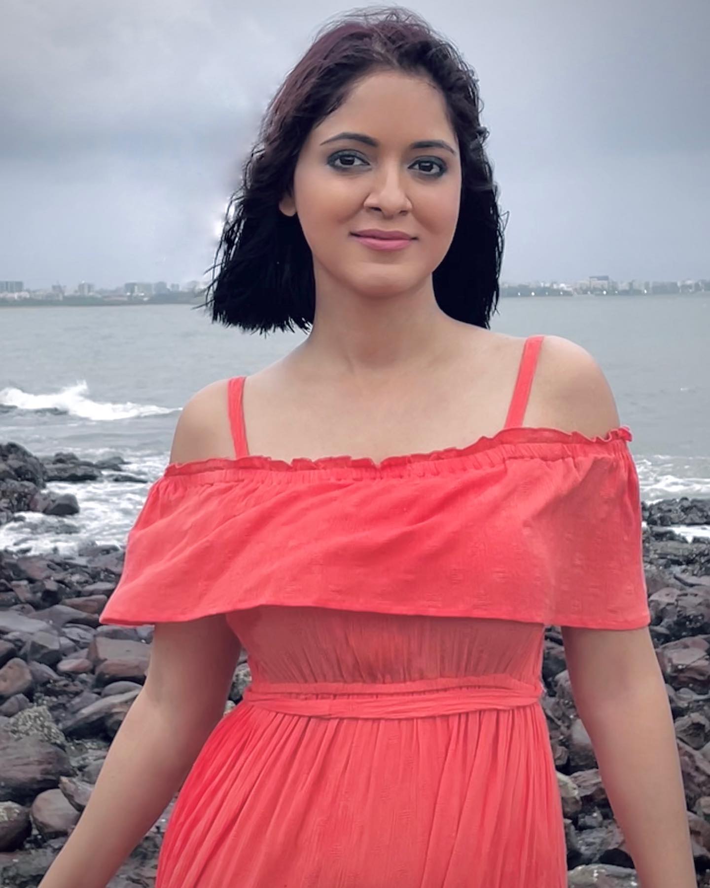 Parvathi Nirban Easy & Breezy Look  In Coral Peach Off-Shoulder Dress Stylish Outfits & Looks