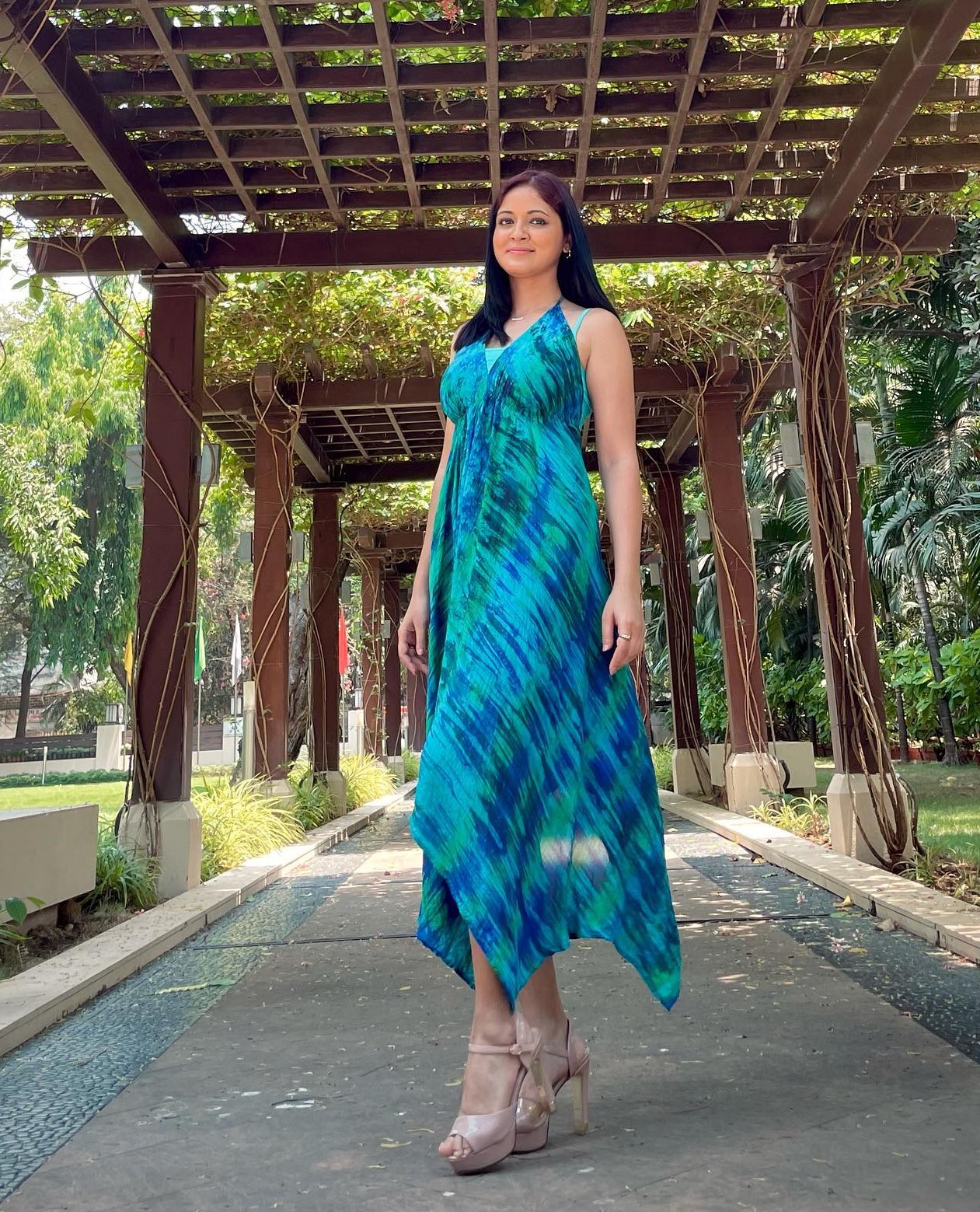 Parvathi Nirban Vacation Look In Blue Tie Printed Long Maxi Dress With Nude High Heels Stylish Outfits & Looks