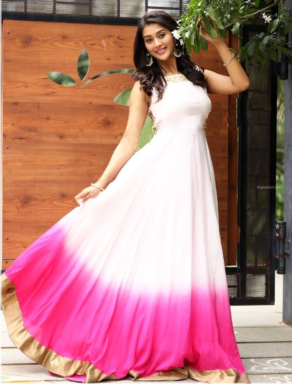 Pooja Jhaveri Twirls In White & Pink  Flowy Sleeveless  Gown