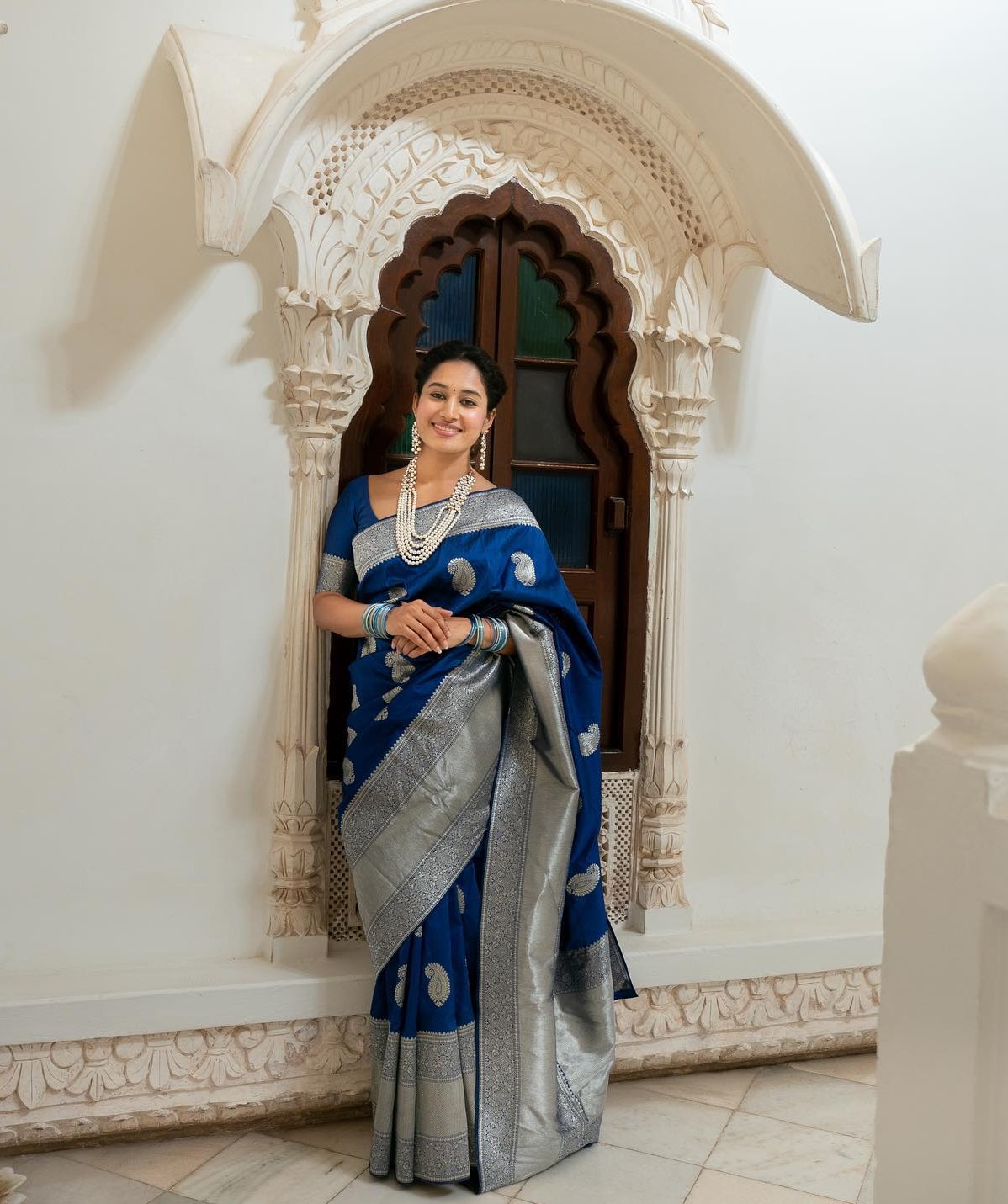 Pooja Ramachandran In Blue Zari Silk Saree Styled With Pearl Jewellery Mesmerizing Traditional & Western Outfits