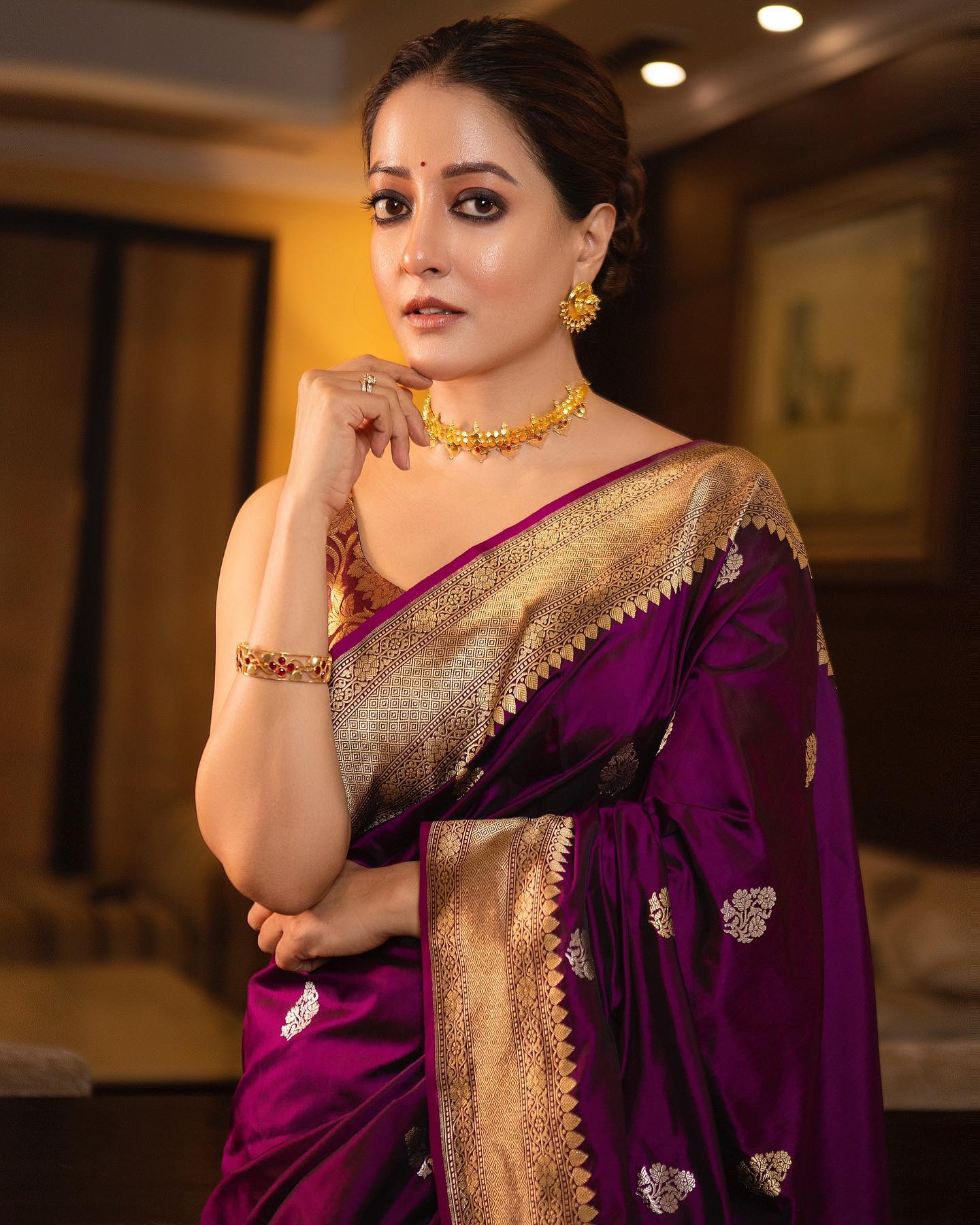 Raima Sen Spells Festive Look In Purple Silk Saree Looks Beautiful 