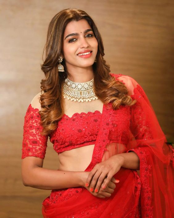 Sai Dhanshika  Looks Drop-Dead Gorgeous In Cheery Red Off Shoulder Embroidered Lehenga