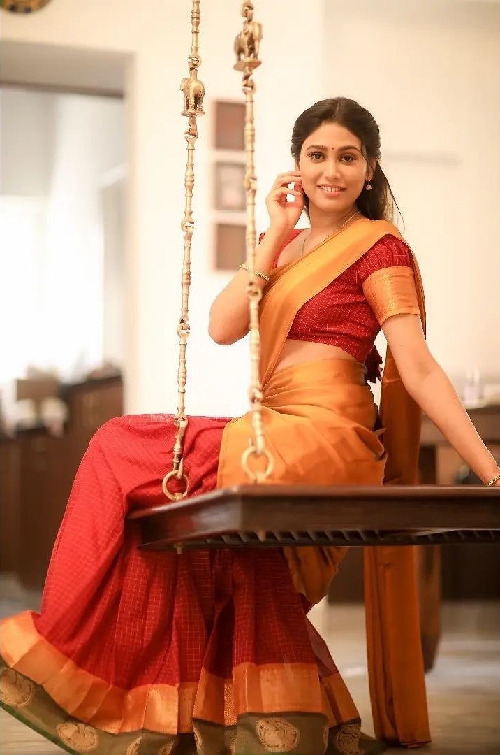 Tamil Actress Manisha Yadav Decked Up In Red & Orange Traditional South Indian Lehenga Saree Effortless Look's & Outfits