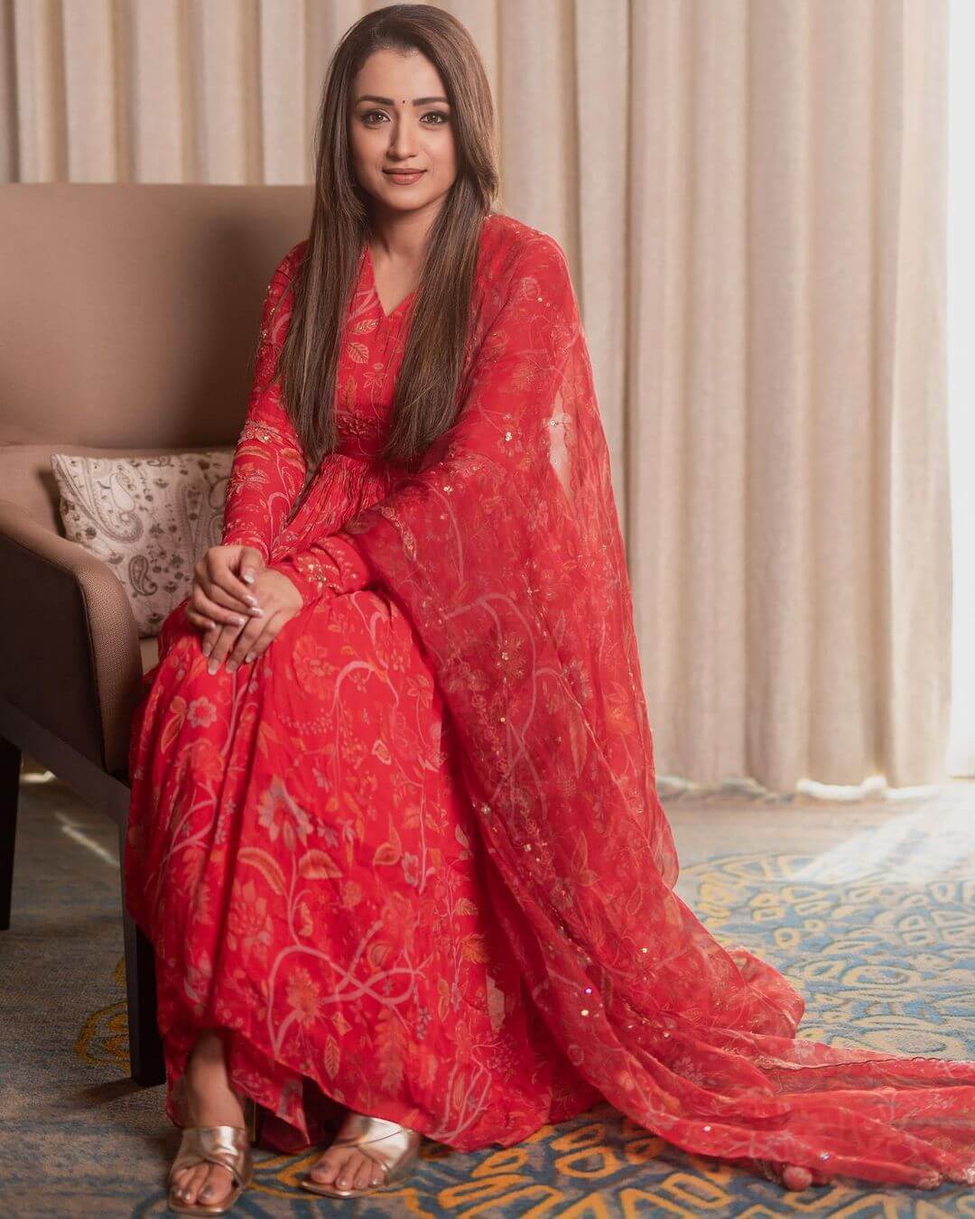 Trisha Krishnan Red Empire Style Full Sleeves Georgette Kurta Set Elegant & Classy Outfits Looks