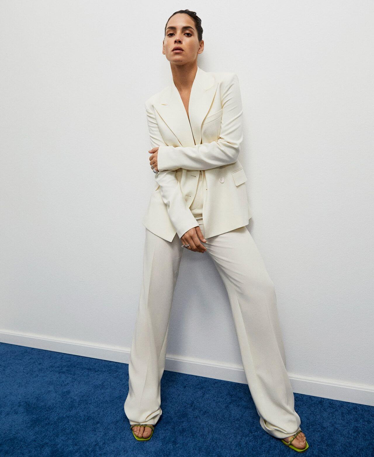 Adria Arjona Classy Look in Off-White Trouser Set