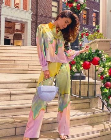 Alia Bhatt’s Casual Look in a Multicolour Pastel Co-ord Set