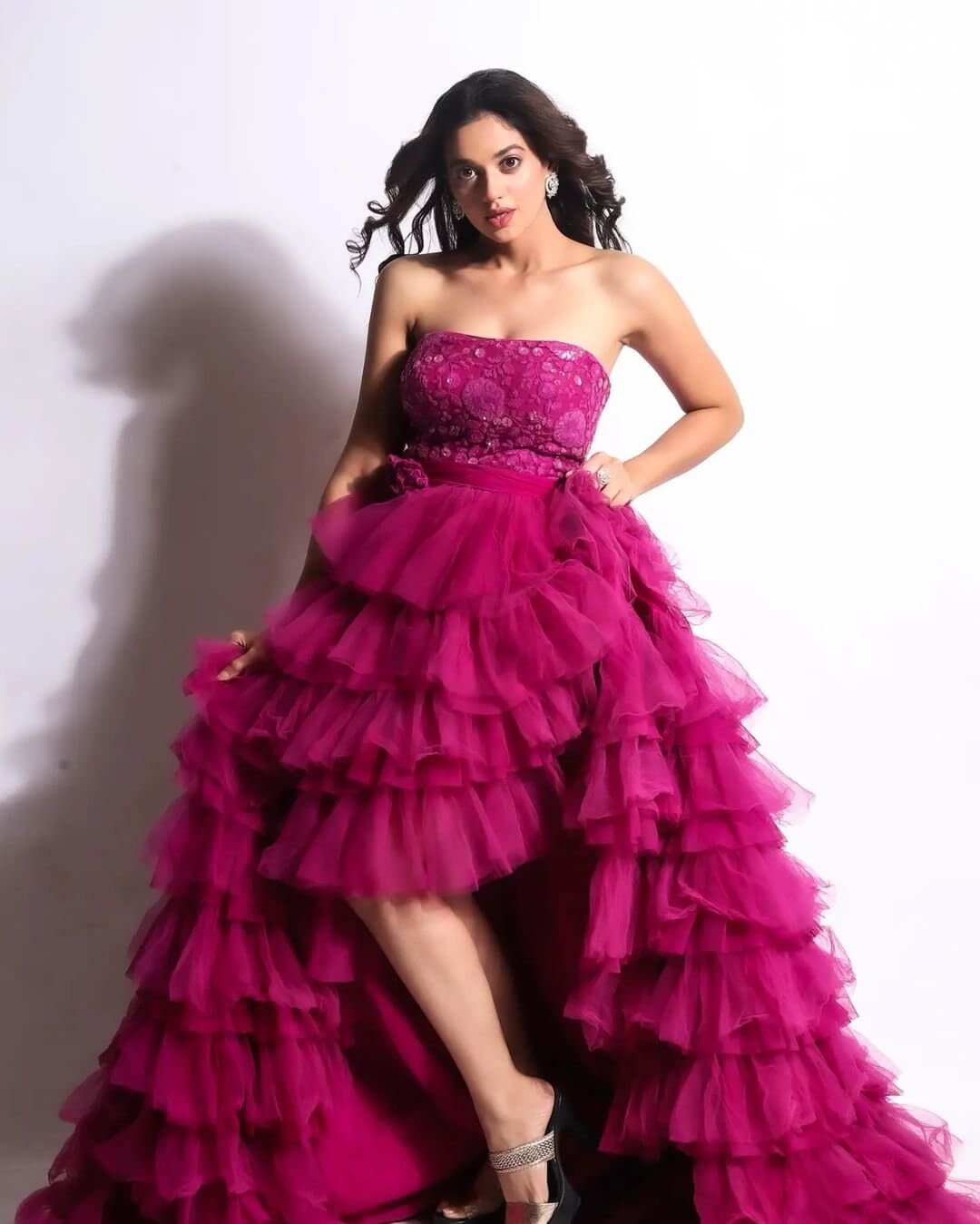 Beauty Queen Shruti Sharma In Odd Shoulder Pink Ruffled Waterfall Gown