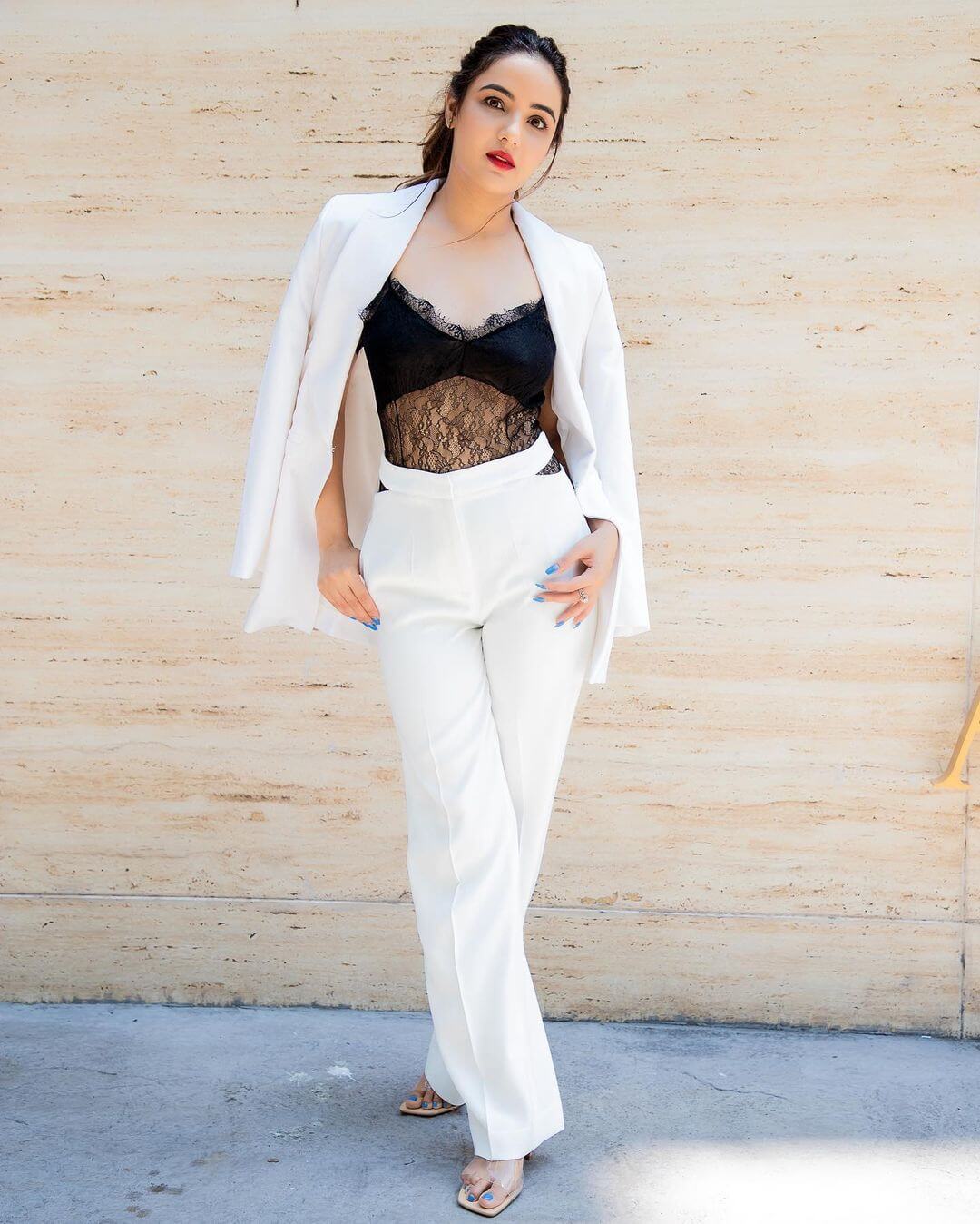 Jasmin Bhasin Gives Uber Cool Vibes In White Monochrome Blazer Pants With Black Lace Top