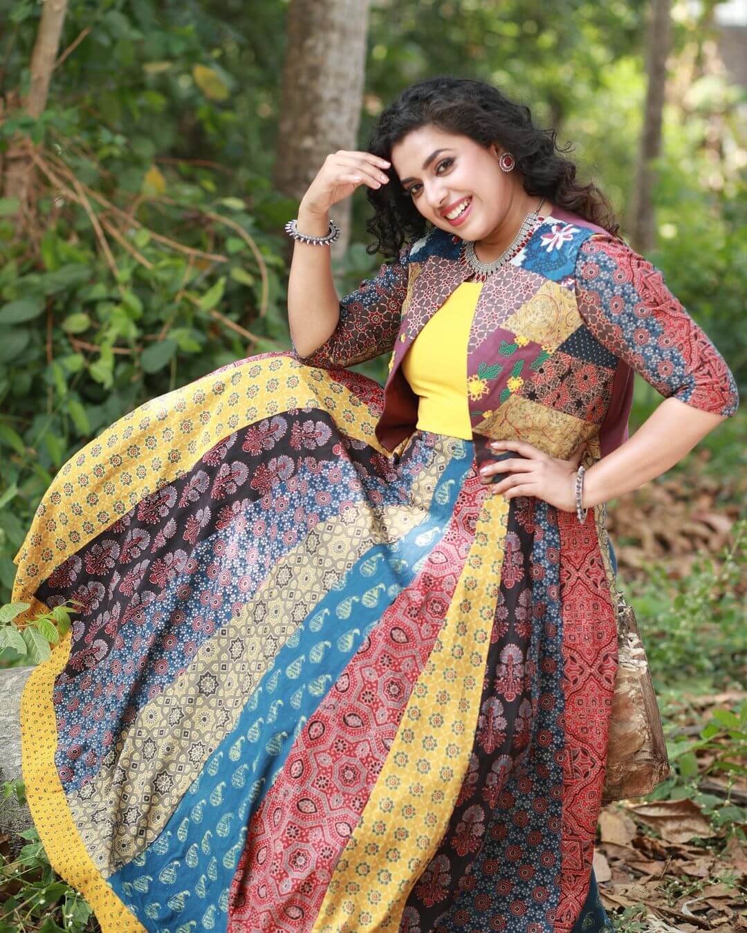 Jewel Mary Strike A Pose In Multi-Colour Printed 3-Piece Set