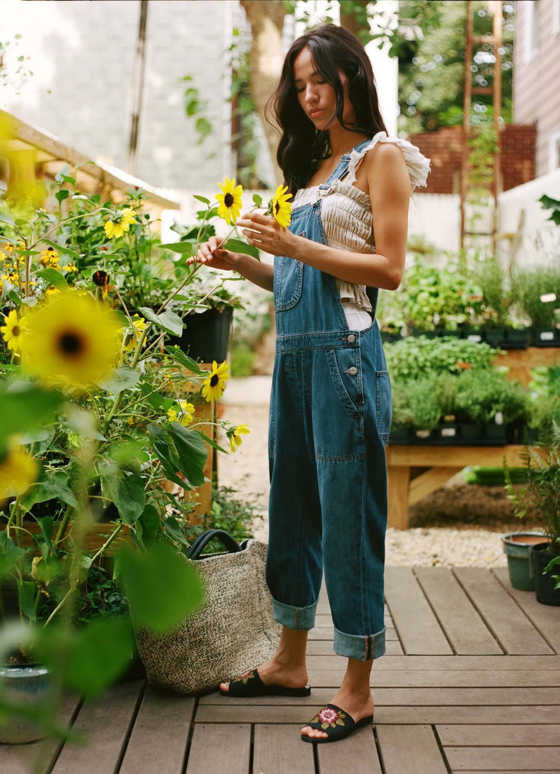 Kelsey Asbille Aces Minimalistic Denim Look with Relaxed Fit Dungaree Dress