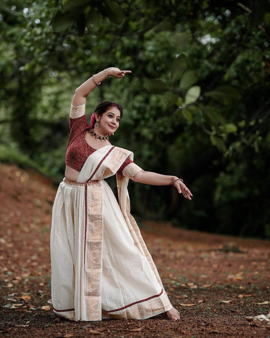 Kuchipudi Trained Dancer Rachana In Off White Lehenga Saree Paired With Marron Printed Blouse