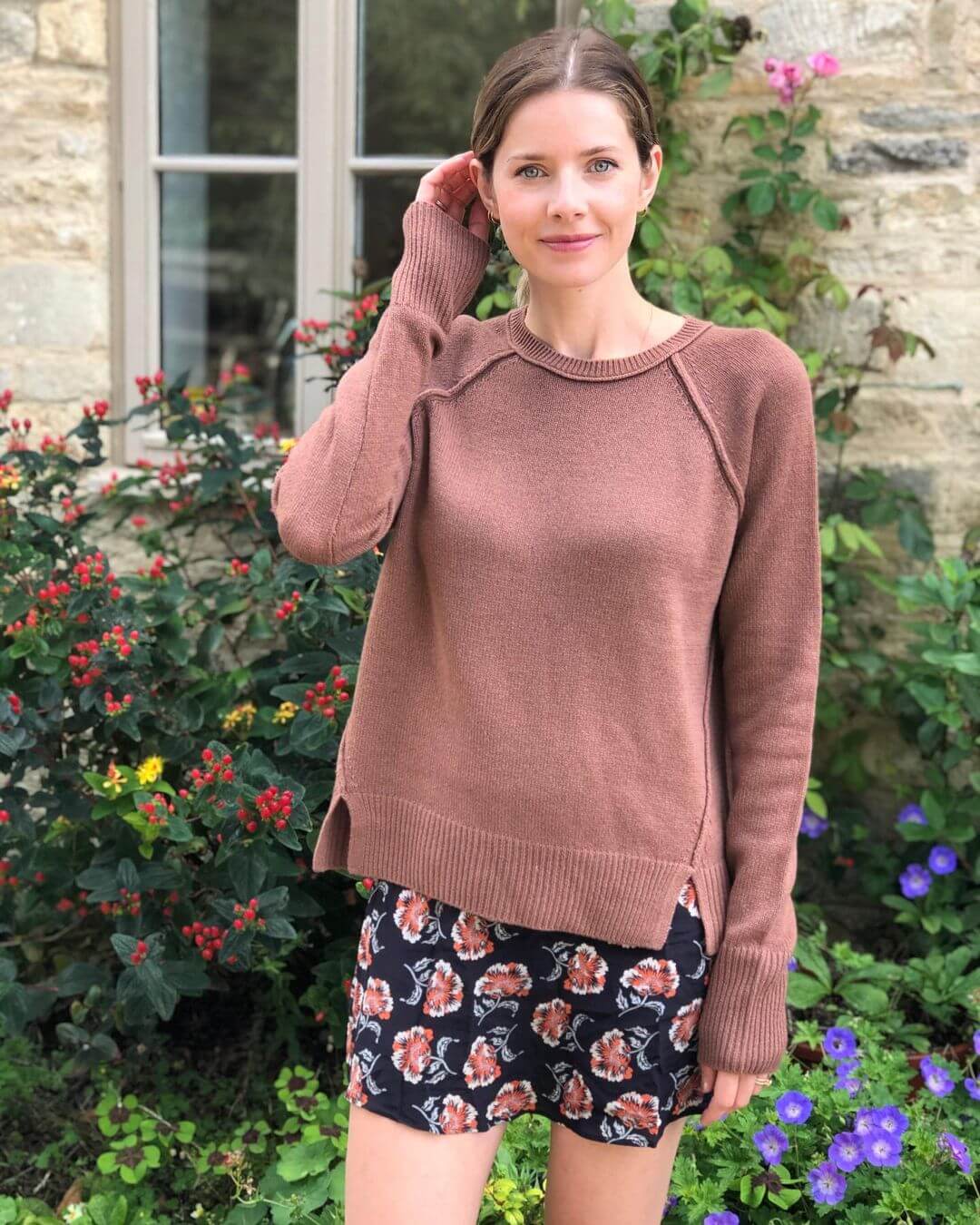 Rachel Hurd-Wood's Stylish Combination of Cashmere and Flowers