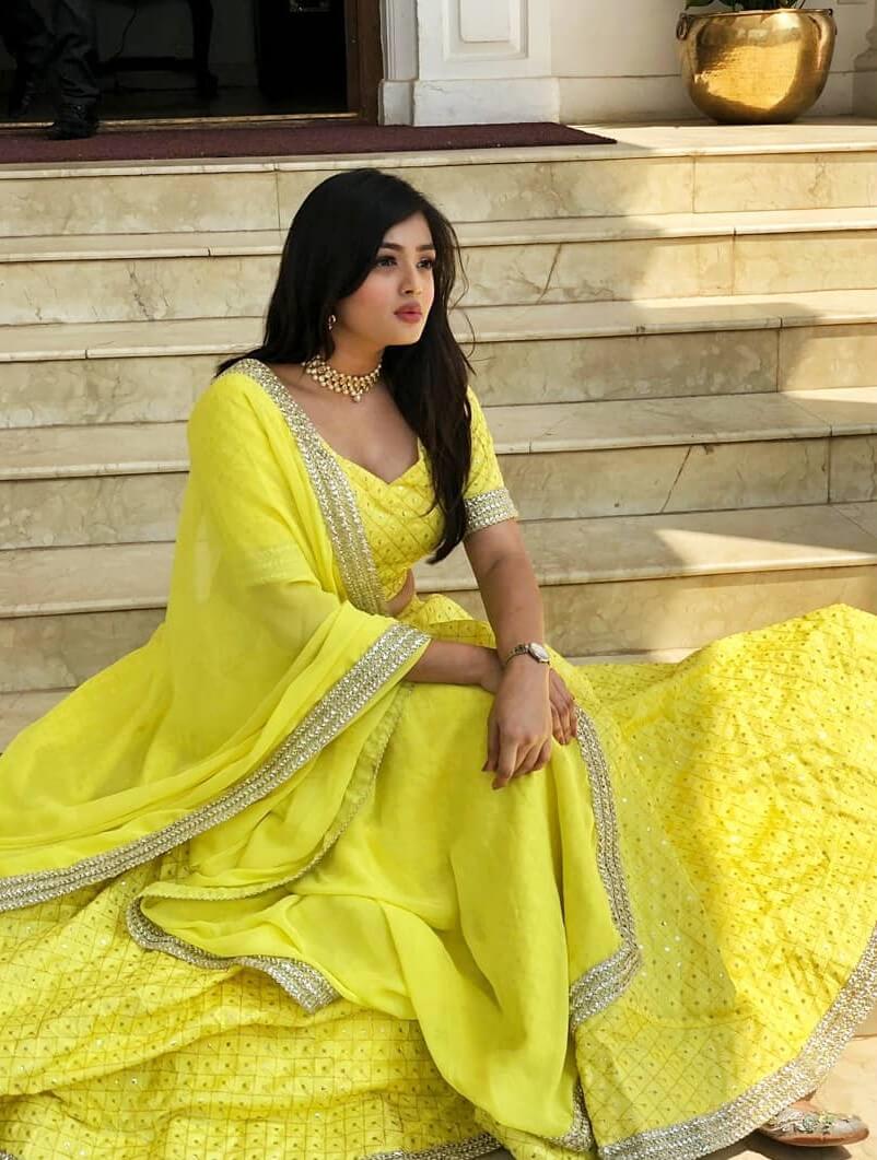 Samiksha Jaiswal In Bright Yellow Lehenga Choli