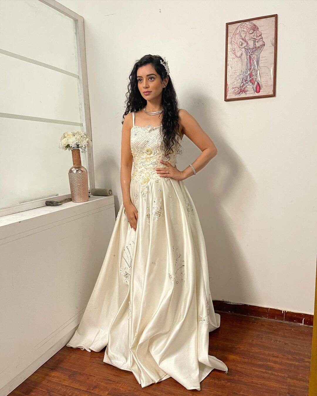 Sukirti Kandpal Dolled Up In White Glossy Princess Gown