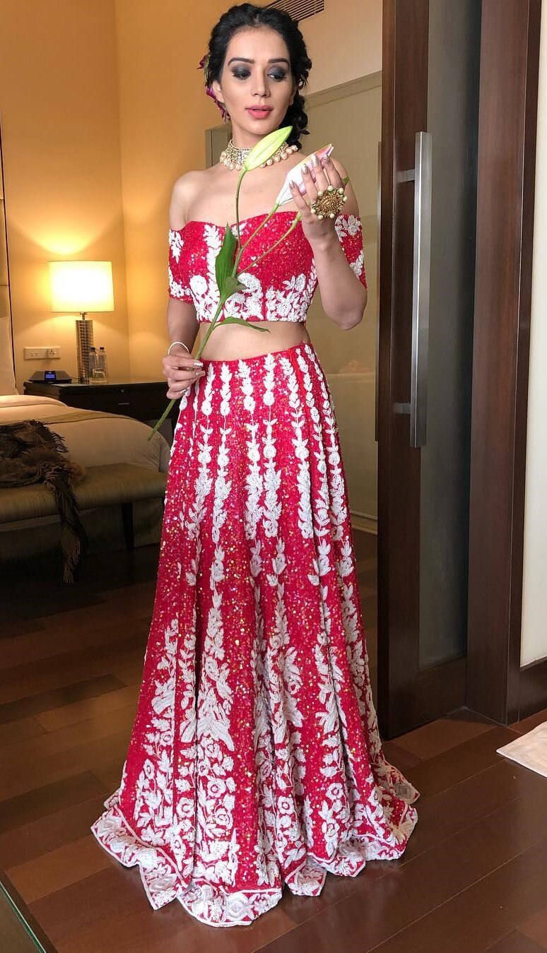Sukirti Kandpal Look Drop Dead Gorgeous In Red Embellished Lehenga With Off-Shoulder Blouse