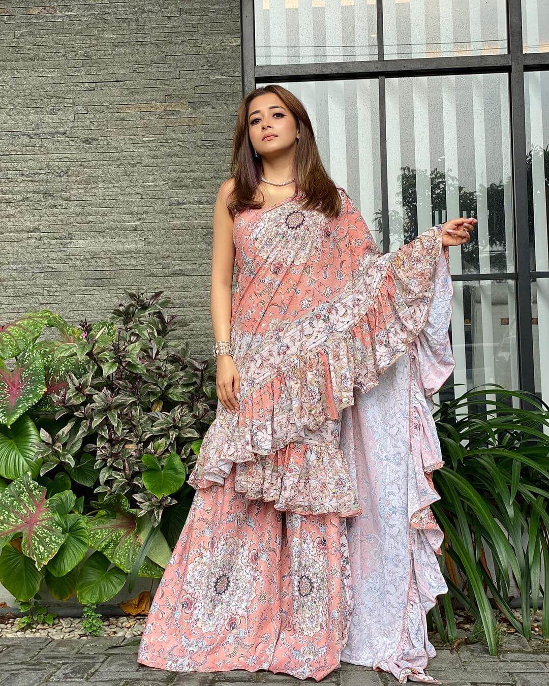 Tina Datta is Exuding Modern Femininity in This Floral Saree