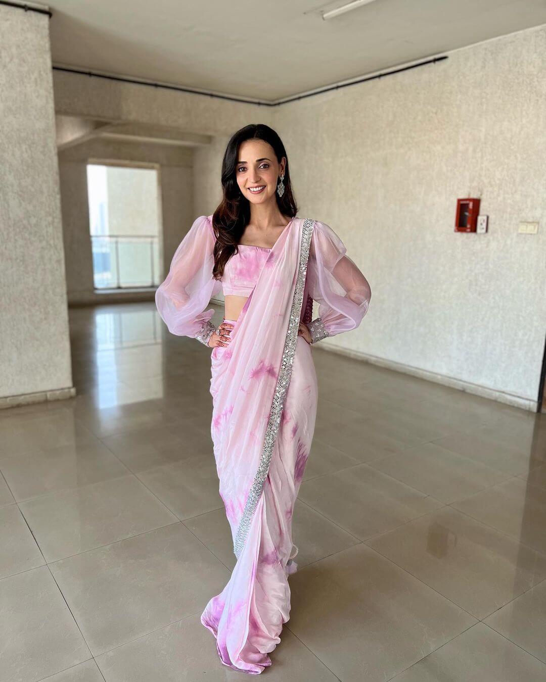 Tv Actress Sanaya Irani In Pink Saree With Puffed Sleeves Blouse