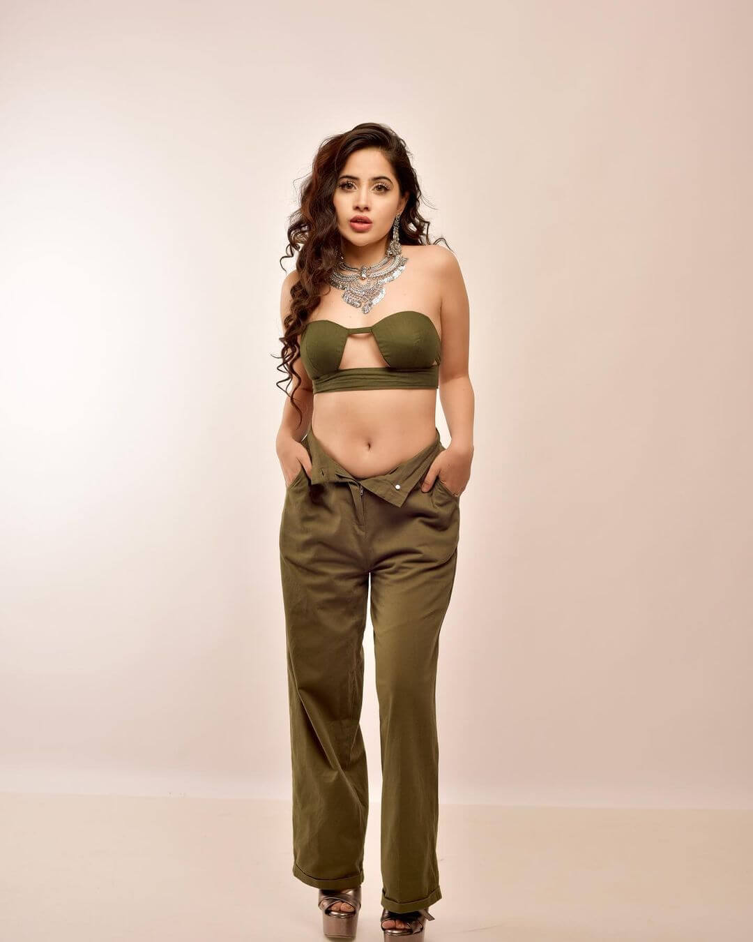 Uorfi Javed In Olive Pants With Corset