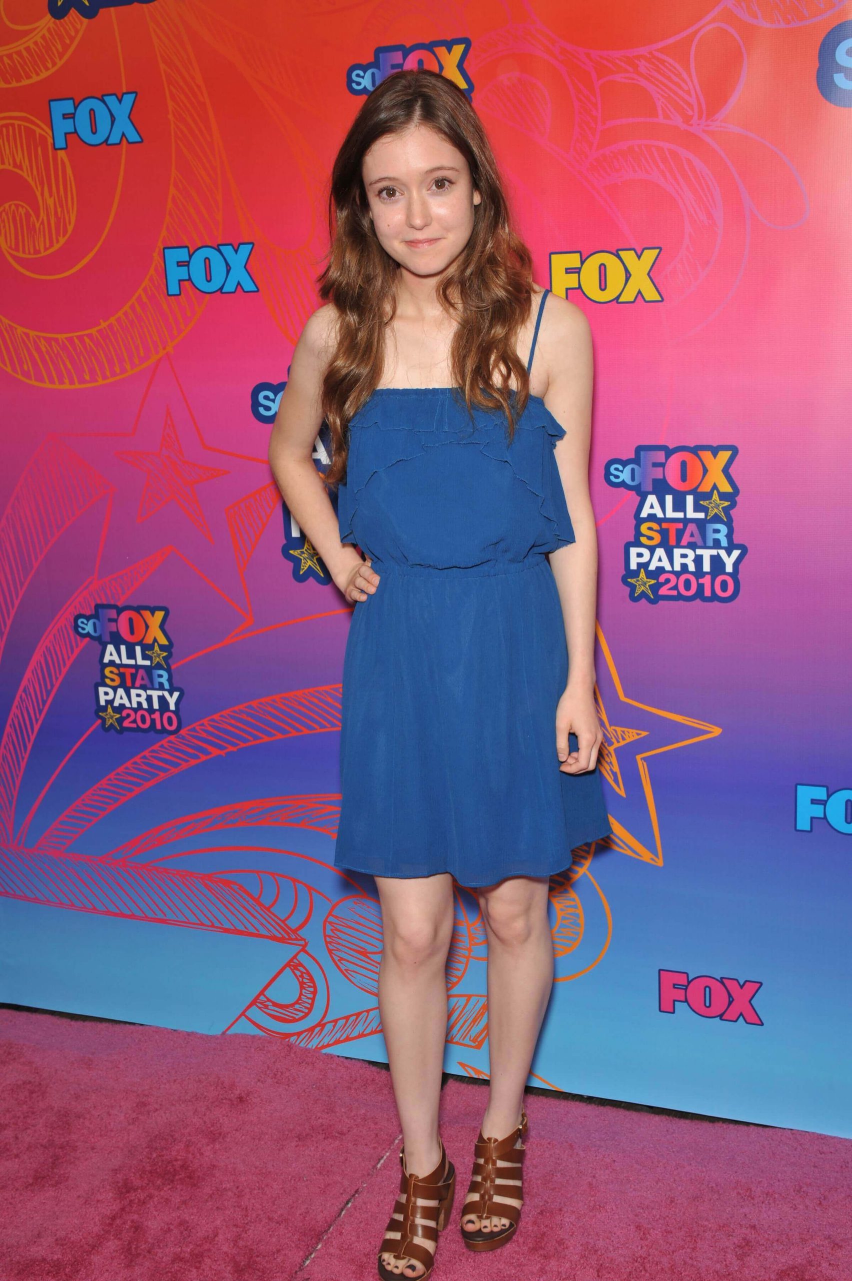 American Actress Hayley McFarland Look Pretty In Royal Blue Dress 