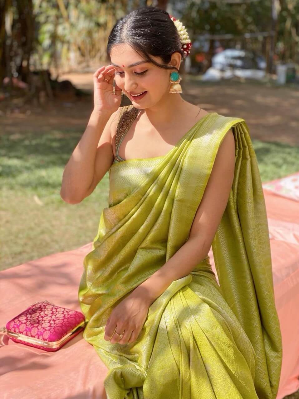 Beauty Bae Rachel David In Green Silk Saree Paired With Sleeveless Blouse Perfect Indian Traditional Look