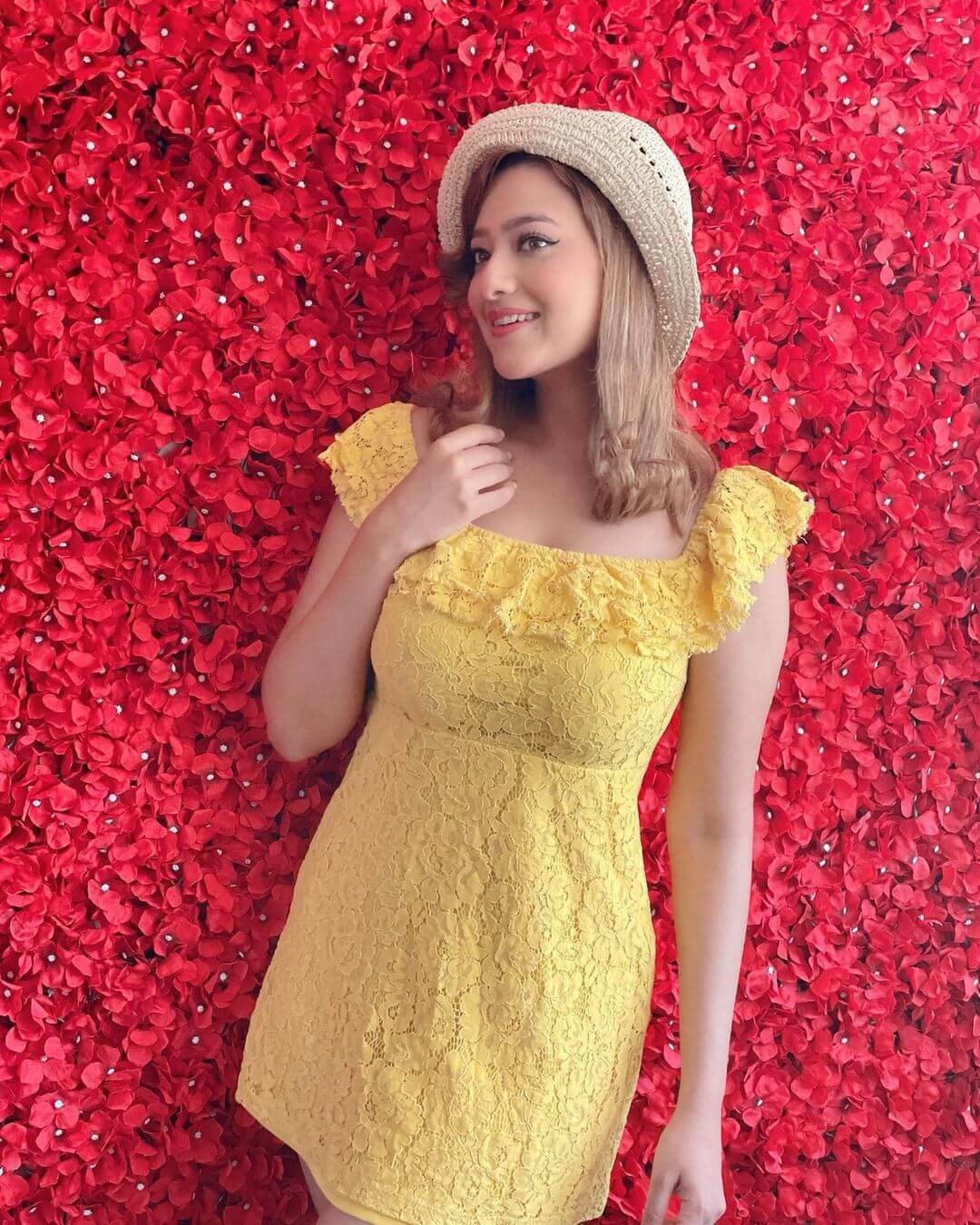 Madalsa Sharma Bloom With Grace In Yellow Lace Short Dress With Hat